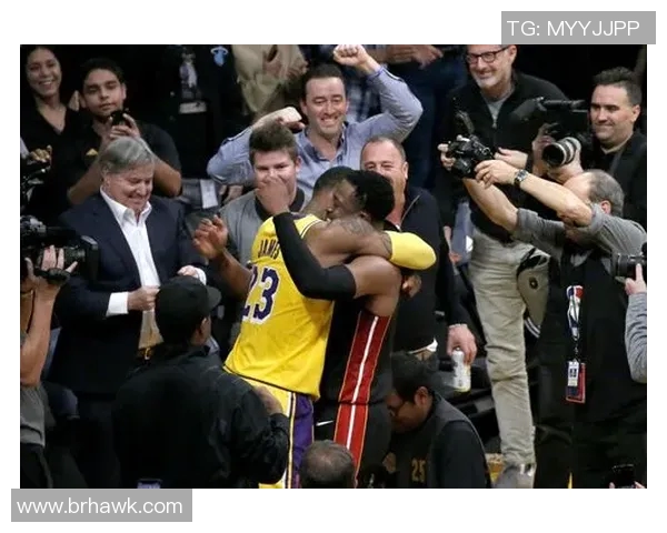 湖人对热火精彩对决录像回放全程回顾与分析